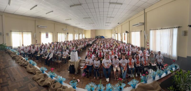 Primeiro Seminário Catequético Diocesano da Diocese de Blumenau, dia 17 de novembro de 2024, na Paróquia São Pedro Apóstolo, Gaspar – Álbum